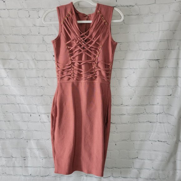 Dusty pink bodycon dress laced front - Picture 3 of 14